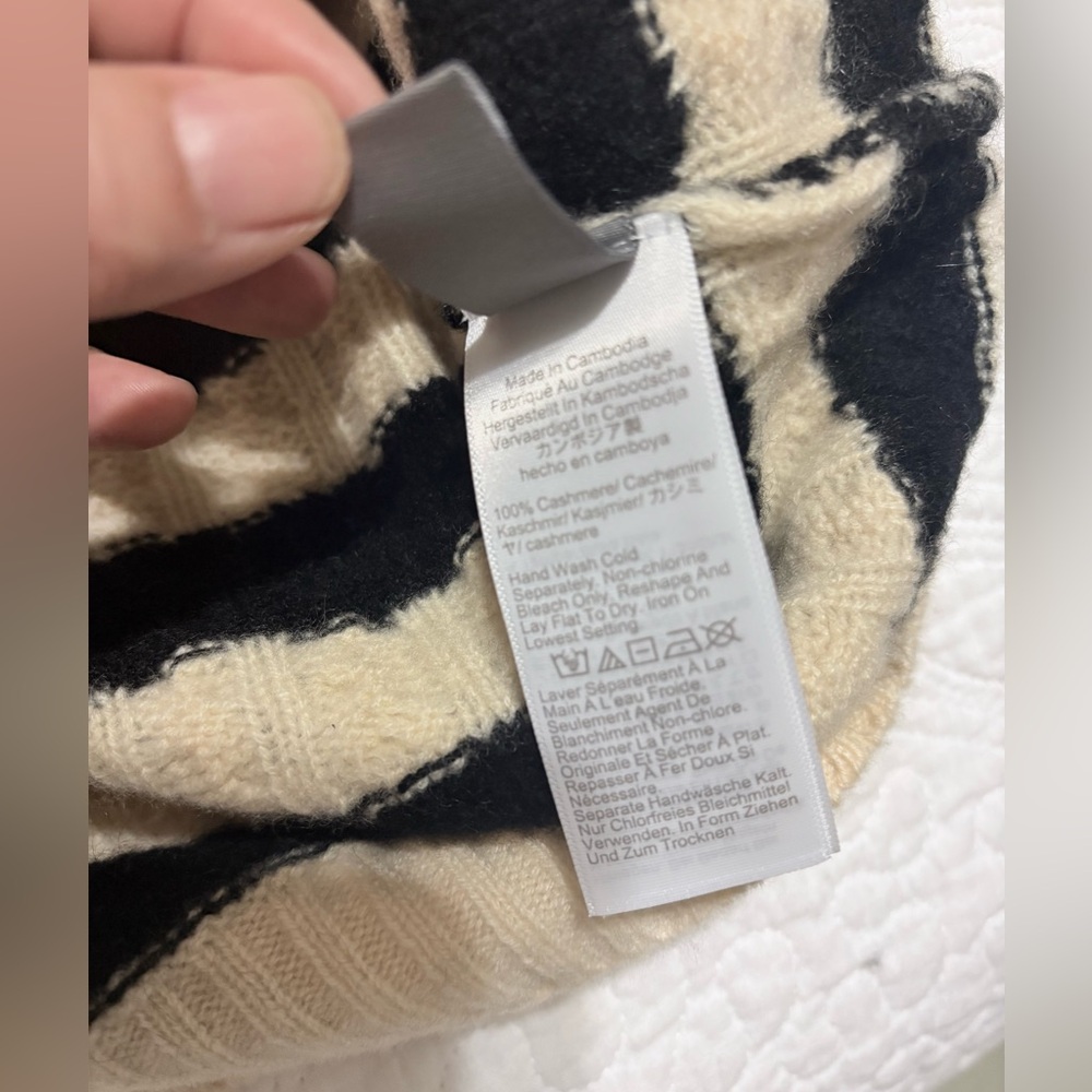 J. Crew cashmere cable-knit crewneck sweater in black and ivory stripe, size L - Picture 9 of 11